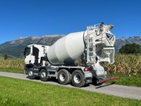 EBER138_2454697 vehicle image