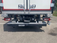 VTBO844_2972136 vehicle image