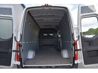 TOC1273_2668397 vehicle image