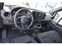 TOC1273_2668397 vehicle image