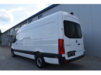 TOC1273_2668397 vehicle image