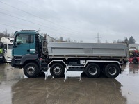 AGRO3463_2827161 vehicle image