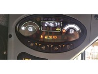 JAQU922_2704431 vehicle image