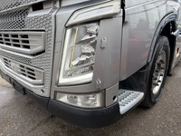 UNIK8334_2813480 vehicle image