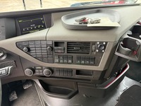 UNIK8334_2813480 vehicle image