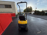 MERC9702_3027844 vehicle image
