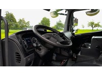 0273026 vehicle image