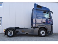 TOC1273_2838731 vehicle image