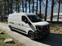 VISA147_2726724 vehicle image