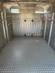 SCHU5250_3003540 vehicle image