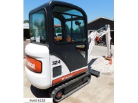 FUER278_2941269 vehicle image
