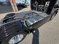 0478025 vehicle image