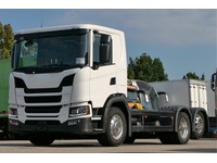 DOLD2821_2696933 vehicle image