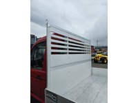 VONA10180_2704427 vehicle image