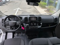 GCTA8102_3002017 vehicle image