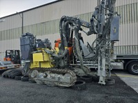 ZIAL184_2748802 vehicle image