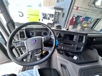 ENVE1171_2779205 vehicle image