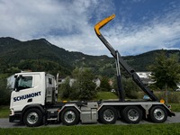 SCHU1479_2707577 vehicle image