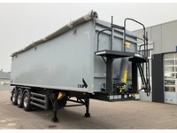 INTG9387_2886929 vehicle image