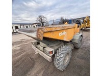 MERC9702_2820063 vehicle image