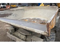 MERC9702_2820063 vehicle image