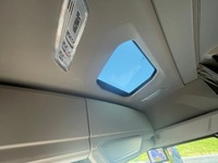 LARA4267_2818664 vehicle image