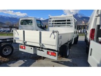 SEDU206_2519889 vehicle image