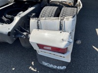 FLUR7309_2970230 vehicle image