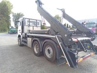 BFS260_1344966 vehicle image