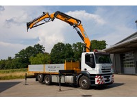 0007026 vehicle image