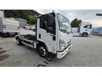 SEDU206_2692939 vehicle image