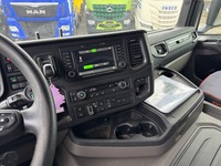 AGRO3463_2827164 vehicle image