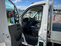 UNIK8334_2687923 vehicle image