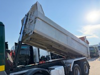 UNIK8334_2964580 vehicle image
