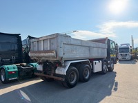 UNIK8334_2964580 vehicle image