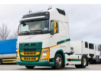 DOLD2821_2829353 vehicle image