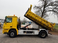 UNIK8334_2773418 vehicle image