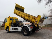 UNIK8334_2773418 vehicle image