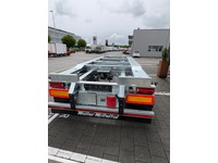 MOBA9058_2889401 vehicle image