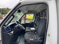AGRO3463_2716858 vehicle image