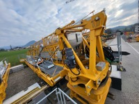 BISC10471_2736209 vehicle image