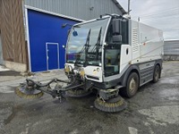 ZIAL184_2832970 vehicle image