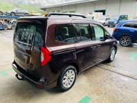 KIEN210_2823439 vehicle image