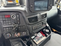 AGRO3463_2694535 vehicle image