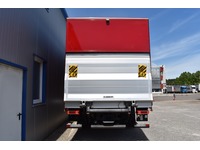 TOC1273_2922266 vehicle image