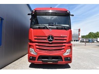 TOC1273_2922266 vehicle image
