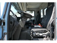 DOLD2821_2666213 vehicle image