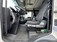 AGRO3463_2657595 vehicle image