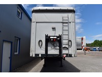 TOC1273_2957923 vehicle image