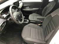 AUKL8793_3025593 vehicle image